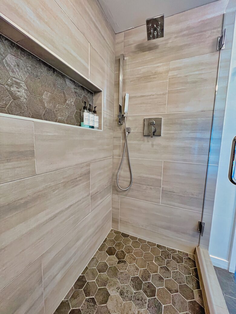 Modern Luxury 4 Bed Home | 7 Mins to Broncos Stadium - Denver, Colorado