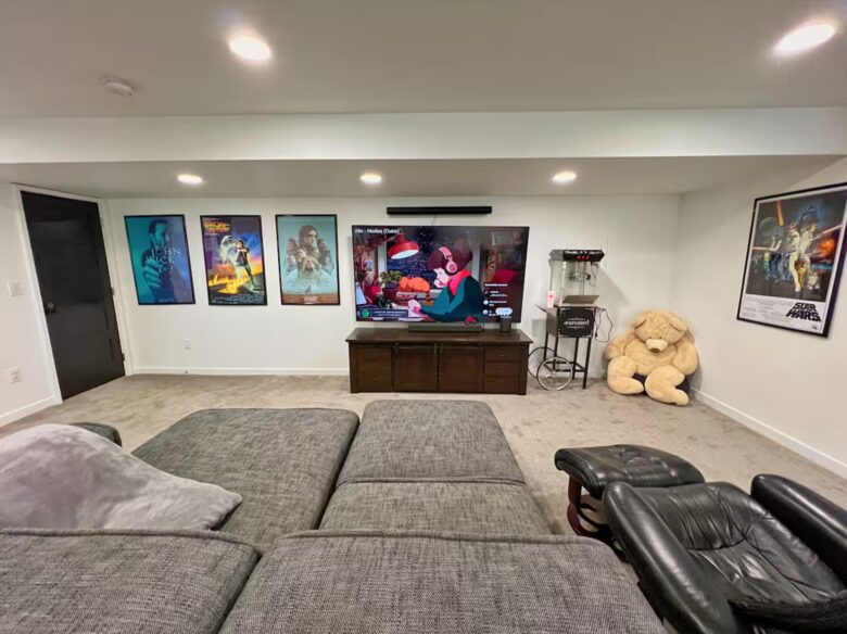 Modern Luxury 4 Bed Home | 7 Mins to Broncos Stadium - Denver, Colorado