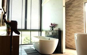 Elegant 4-Bedroom Retreat with Panoramic Ocean Views - Ban Pa Khlok, Thailand
