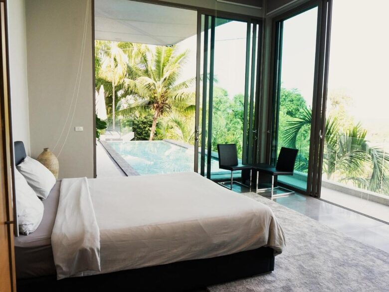 Elegant 4-Bedroom Retreat with Panoramic Ocean Views - Ban Pa Khlok, Thailand