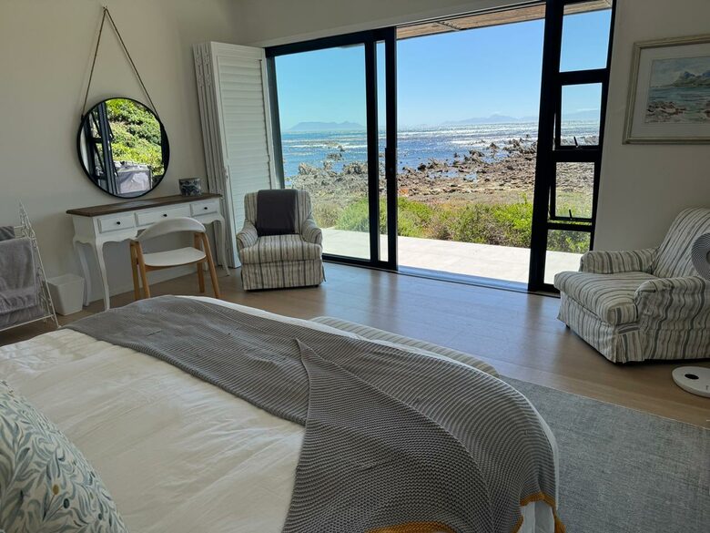 Pringle Bay Beach House - Pringle Bay, South Africa