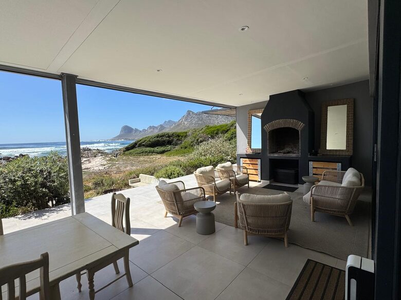 Pringle Bay Beach House - Pringle Bay, South Africa