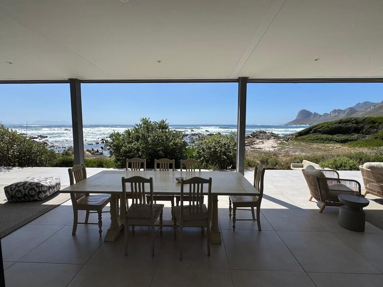 Pringle Bay Beach House - Pringle Bay, South Africa