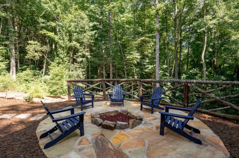 Serene Mountain Getaway | Charming Craftsman Home Near Asheville - Fairview, North Carolina