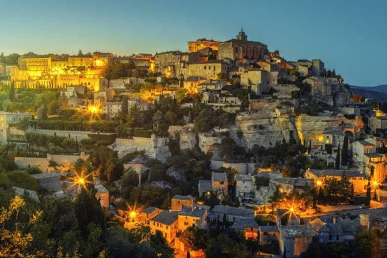 18th-Century Gordes Gem with 270-Degree Valley Views - Gordes, France
