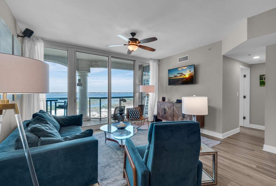 Sophisticated 12th-Floor Retreat Overlooking the Santa Rosa Sound - Pensacola Beach, Florida