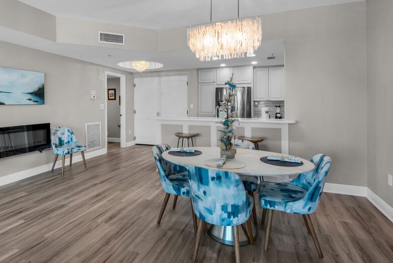 Sophisticated 12th-Floor Retreat Overlooking the Santa Rosa Sound - Pensacola Beach, Florida