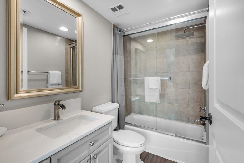 Sophisticated 12th-Floor Retreat Overlooking the Santa Rosa Sound - Pensacola Beach, Florida