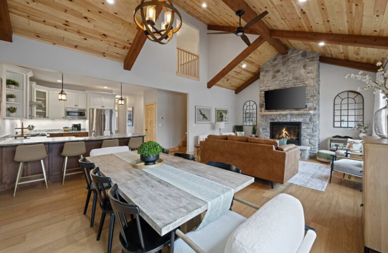 Sister Bay Chalet | A Downtown Townhome Near the Waterfront - Sister Bay, Wisconsin