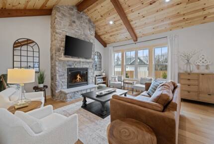 Sister Bay Chalet | A Downtown Townhome Near the Waterfront - Sister Bay, Wisconsin
