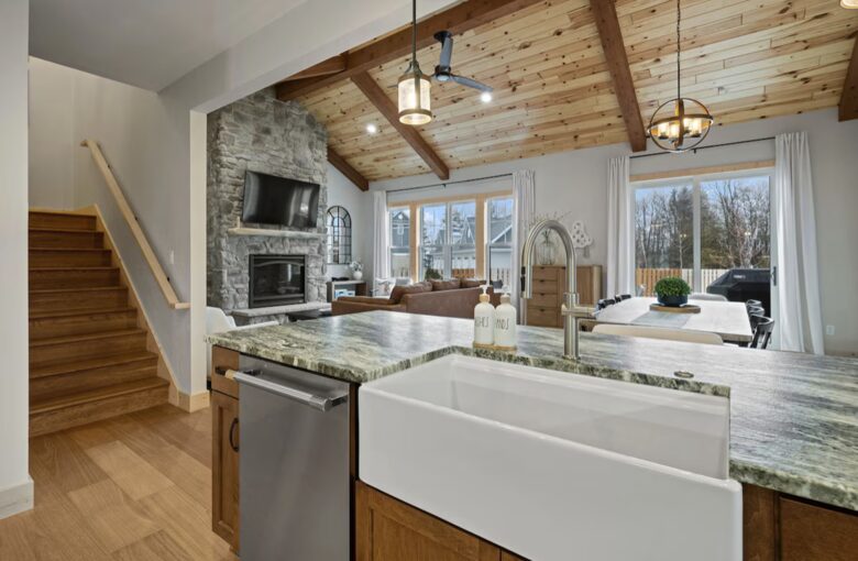 Sister Bay Chalet | A Downtown Townhome Near the Waterfront - Sister Bay, Wisconsin