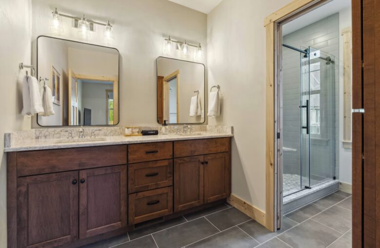 Sister Bay Chalet | A Downtown Townhome Near the Waterfront - Sister Bay, Wisconsin