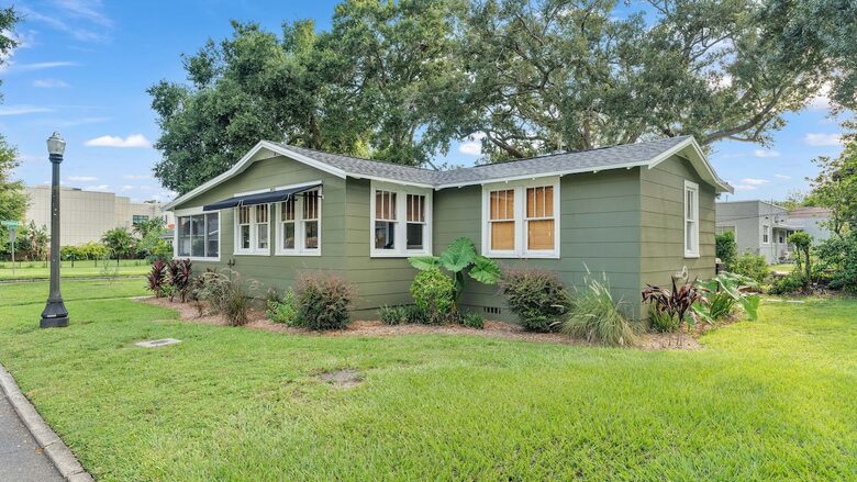 Historic Charm in the Heart of Lakeland - Lakeland, Florida