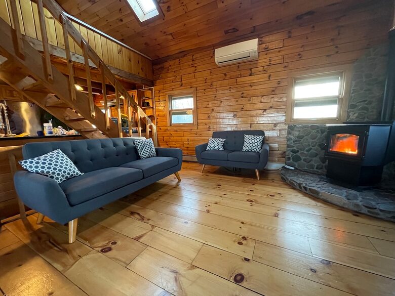 Lake Champlain Waterfront Retreat | 14 Acres of Serenity - Grand Isle, Vermont