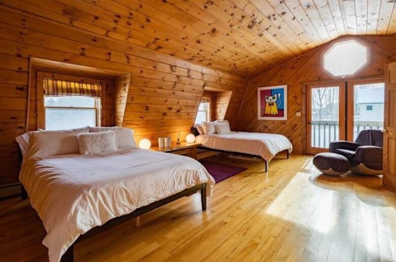 Lake Champlain Waterfront Retreat | 14 Acres of Serenity - Grand Isle, Vermont