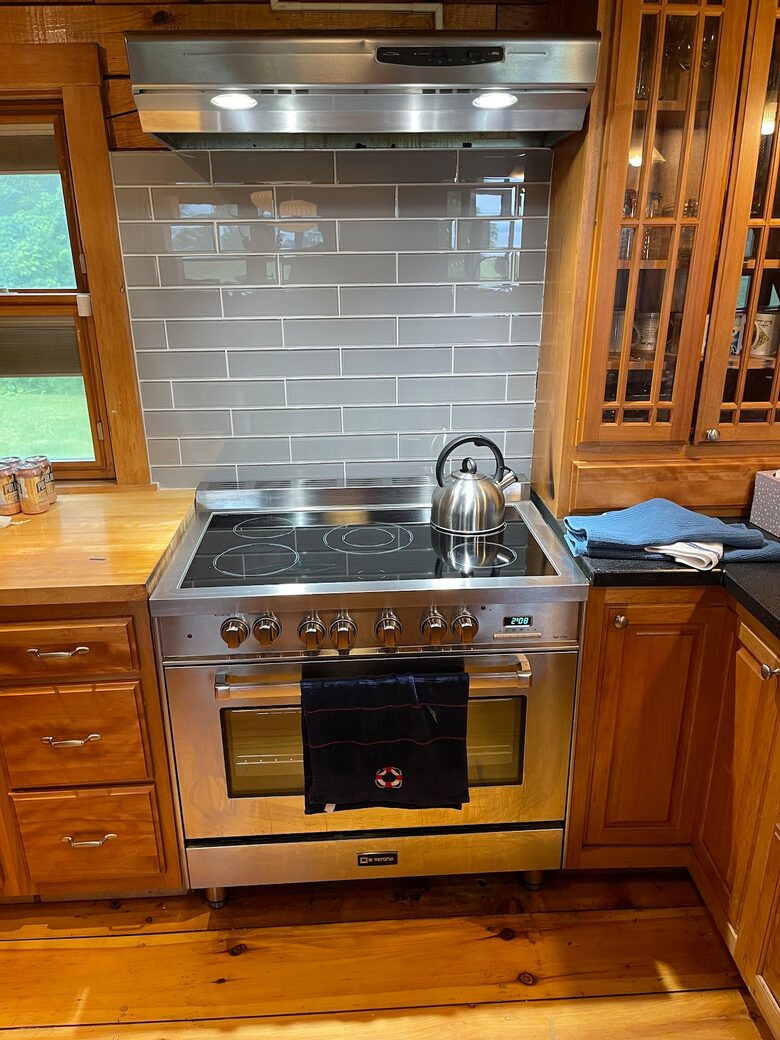 Lake Champlain Waterfront Retreat | 14 Acres of Serenity - Grand Isle, Vermont