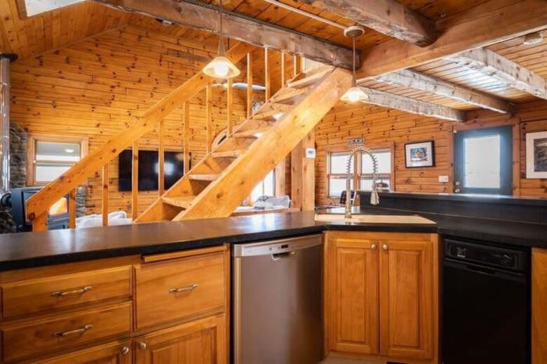 Lake Champlain Waterfront Retreat | 14 Acres of Serenity - Grand Isle, Vermont