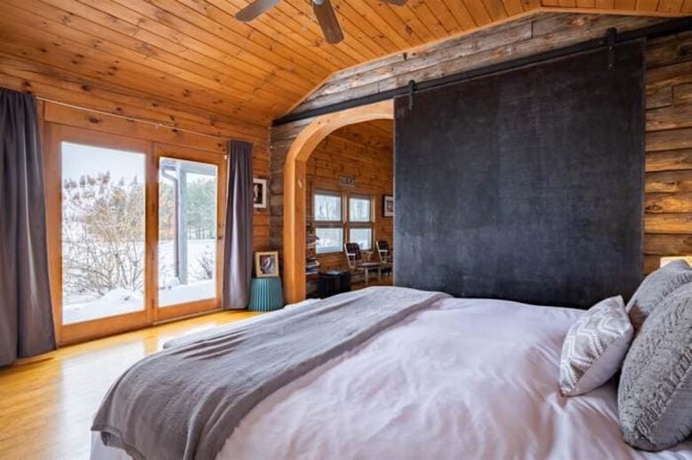 Lake Champlain Waterfront Retreat | 14 Acres of Serenity - Grand Isle, Vermont