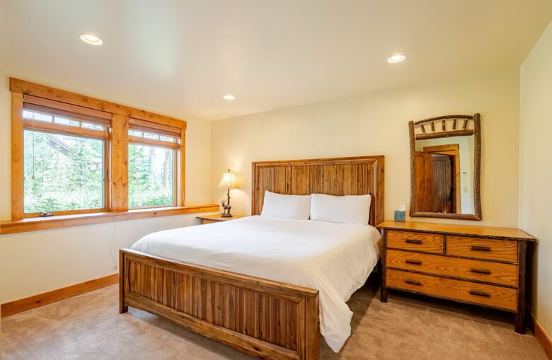 A Sophisticated Mountain Escape in Breckenridge - Breckenridge, Colorado