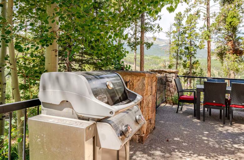 A Sophisticated Mountain Escape in Breckenridge - Breckenridge, Colorado