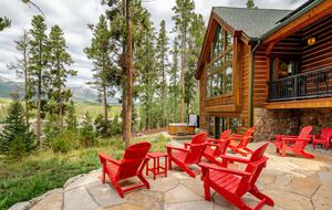 A Sophisticated Mountain Escape in Breckenridge - Breckenridge, Colorado
