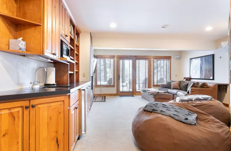 A Sophisticated Mountain Escape in Breckenridge - Breckenridge, Colorado