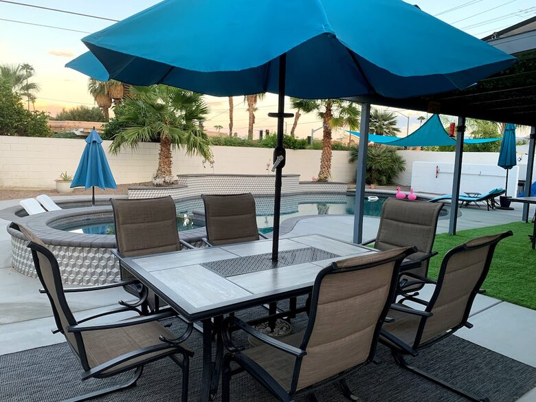 Retro Glam Meets Desert Luxury in Palm Springs - Palm Springs, California