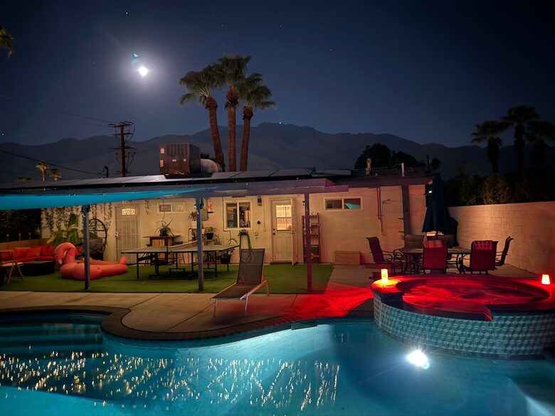 Retro Glam Meets Desert Luxury in Palm Springs - Palm Springs, California