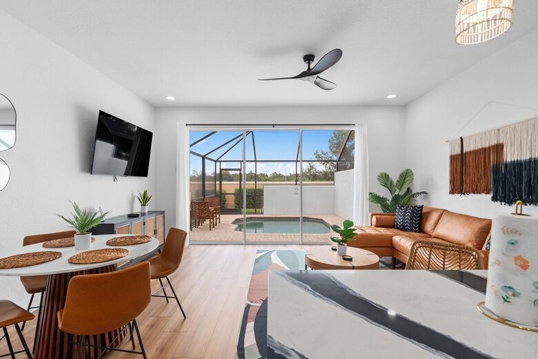 Upscale Townhome @ Windsor Hills - Kissimmee, Florida