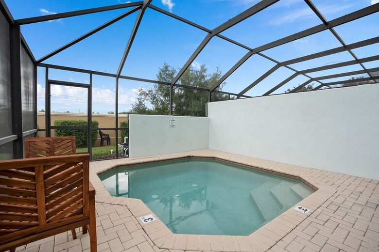 Upscale Townhome @ Windsor Hills - Kissimmee, Florida