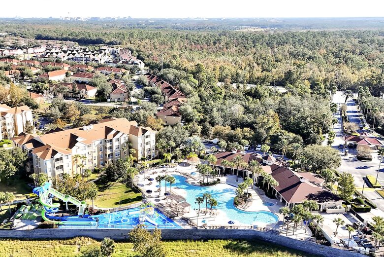 Upscale Townhome @ Windsor Hills - Kissimmee, Florida