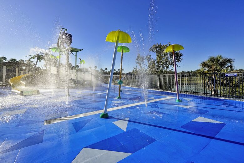 Upscale Townhome @ Windsor Hills - Kissimmee, Florida