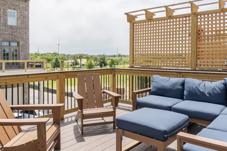 Modern Townhome in Historic Savannah - Savannah, Georgia