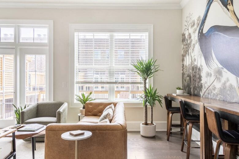 Modern Townhome in Historic Savannah - Savannah, Georgia
