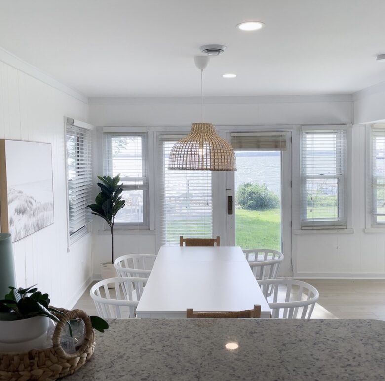 Sunlit Cottage Retreat with Waterfront Views - Stoughton, Wisconsin