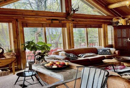 Rustic Elegance with Breathtaking Views & Hot Tub - Sundance, Utah