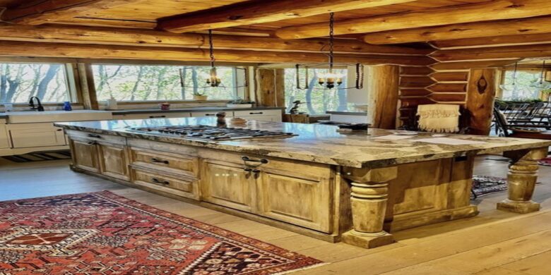 Rustic Elegance with Breathtaking Views & Hot Tub - Sundance, Utah