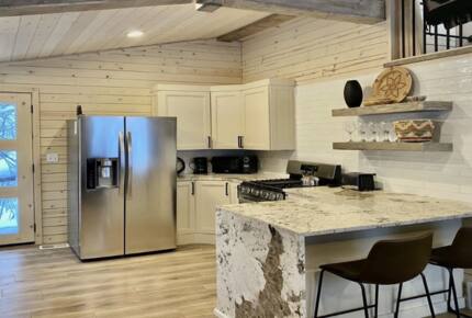 Sundance Carriage House - Sundance, Utah