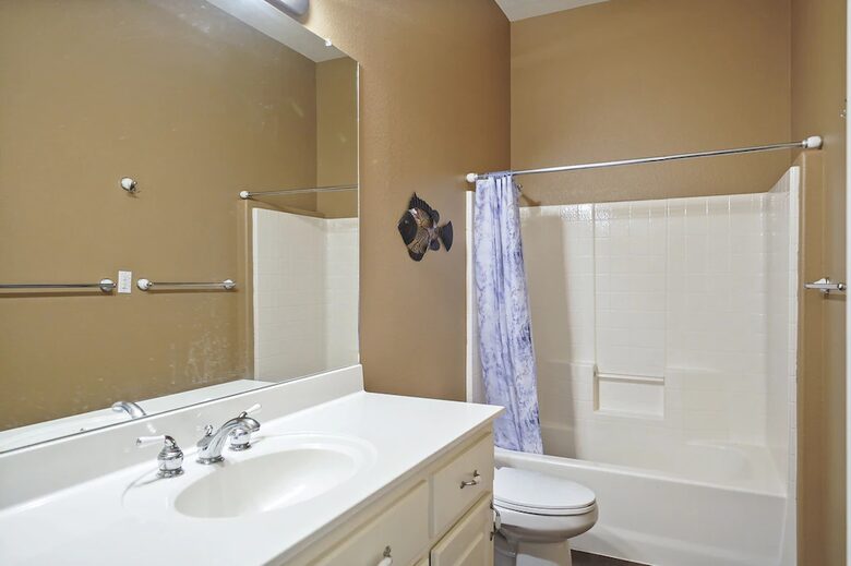Second bathroom