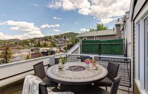 Luxury in the Heart of Park City | Quick Walk to Main Street + Park City Ski/Hike Trails - Park City, Utah
