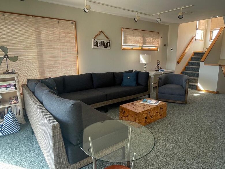 LBI Oceanfront Beach House - Brant beach, New Jersey