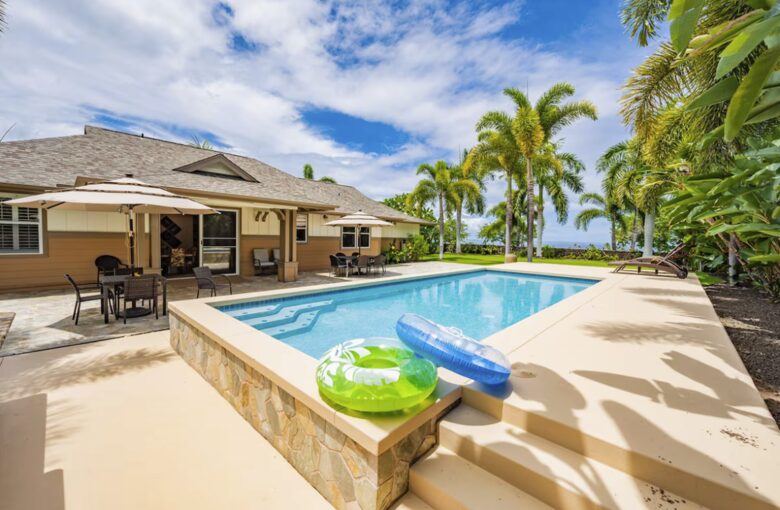 Tropical Paradise with Private Pool & Expansive Ocean Views - Kailua Kona, Hawaii