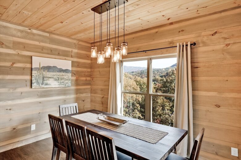 Smoky Mountain Escape with Breathtaking Views, Movie Room, & Hot Tub - Sevierville, Tennessee