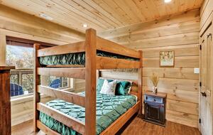 Smoky Mountain Escape with Breathtaking Views, Movie Room, & Hot Tub - Sevierville, Tennessee