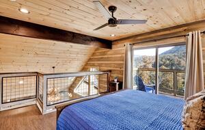 Smoky Mountain Escape with Breathtaking Views, Movie Room, & Hot Tub - Sevierville, Tennessee