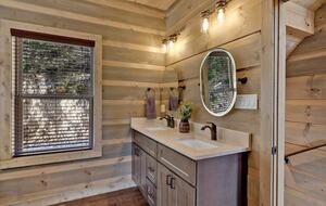 Smoky Mountain Escape with Breathtaking Views, Movie Room, & Hot Tub - Sevierville, Tennessee