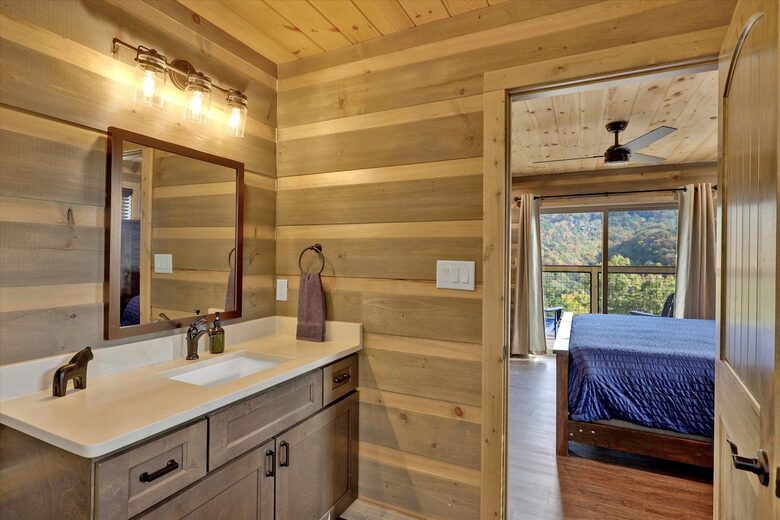 Smoky Mountain Escape with Breathtaking Views, Movie Room, & Hot Tub - Sevierville, Tennessee