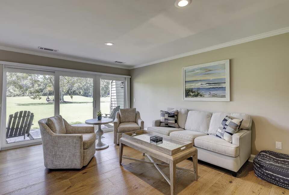 Bright & Spacious Golf Retreat on Hilton Head Island - Hilton Head Island, South Carolina