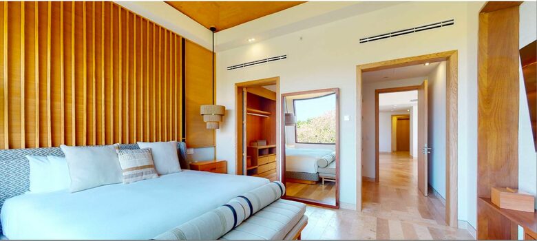 Luxurious Penthouse Retreat with Private Pool & Golf Access - Solidaridad, Mexico