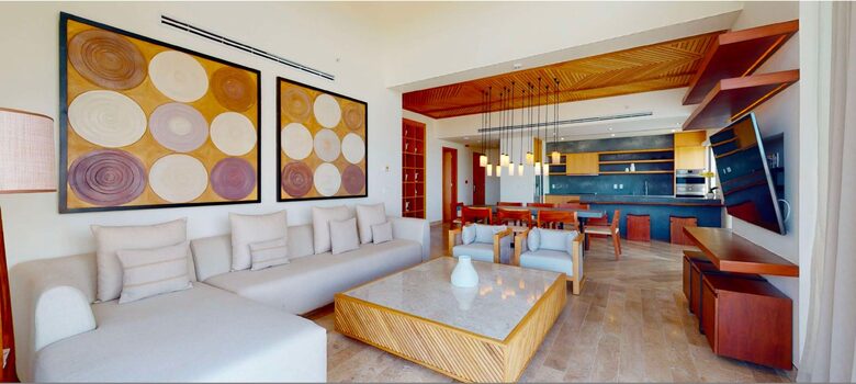 Luxurious Penthouse Retreat with Private Pool & Golf Access - Solidaridad, Mexico